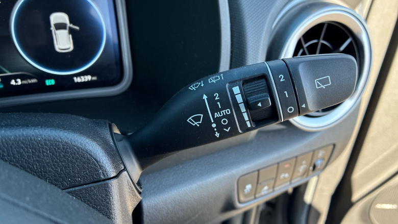 Hyundai KONA 100kW Premium 39kWh 5dr Auto Electric Hatchback